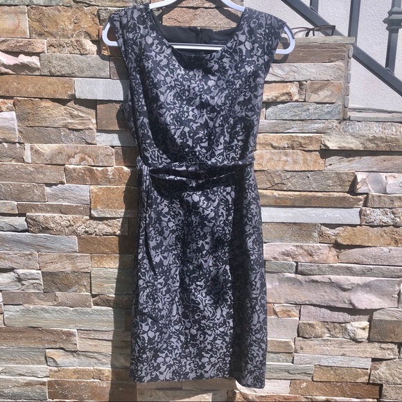 BANANA REPUBLIC SLEEVELESS DRESS 6 - Picture 11 of 15